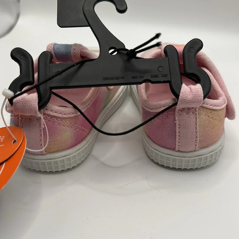 Colorful Kids Shoes size 2 NWT
